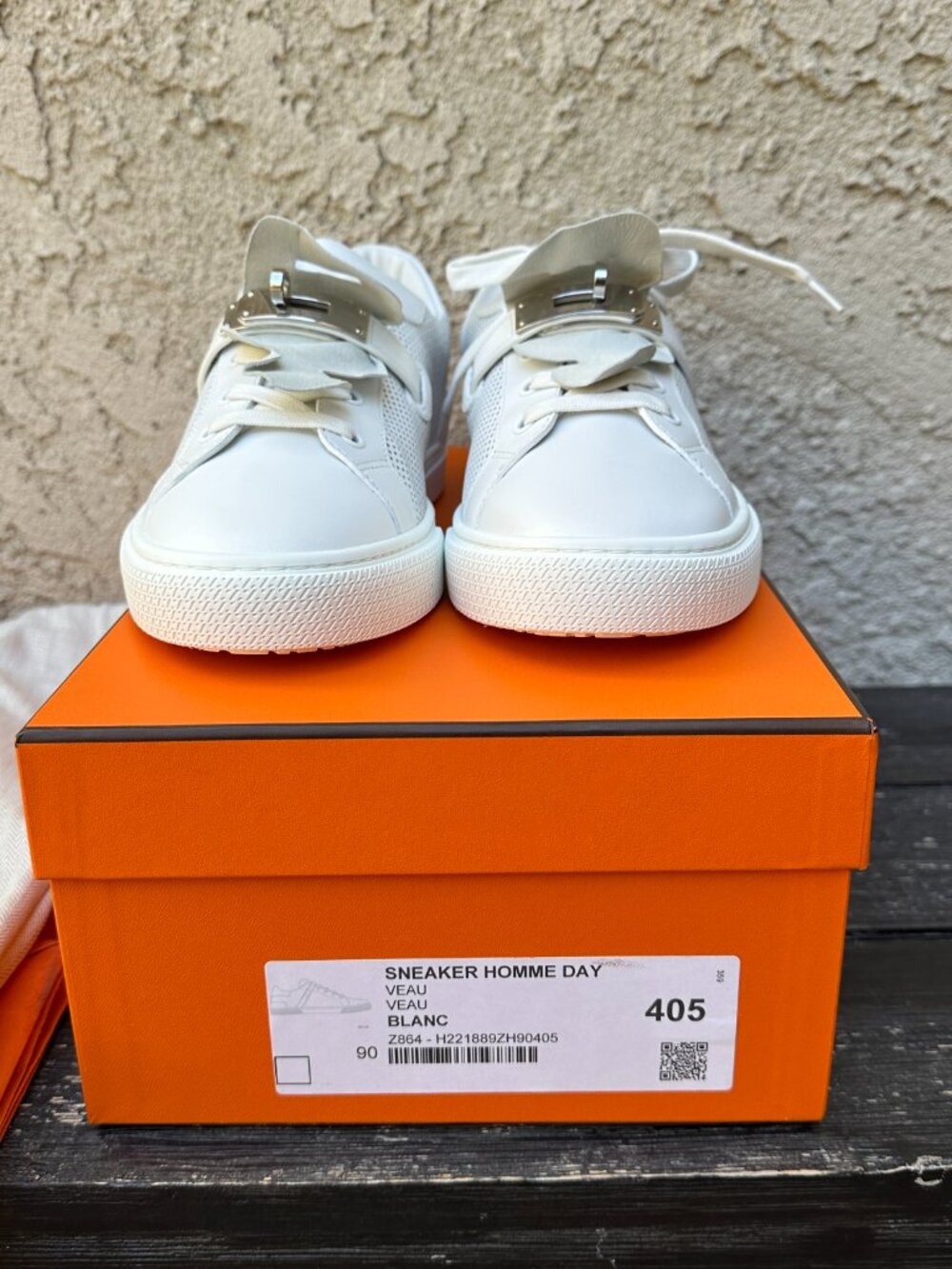 Hermès Day Perforated Leather Sneakers EU 40.5 / Men's US 7.5 - New - Picture 2 of 7
